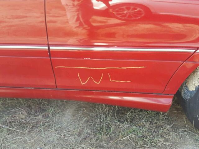 WDBRF52H96F739216 - 2006 MERCEDES-BENZ C GENERATI RED photo 9