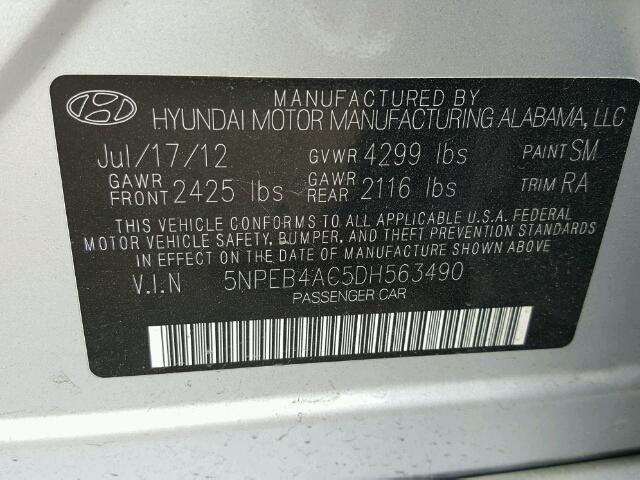 5NPEB4AC5DH563490 - 2013 HYUNDAI SONATA SILVER photo 10