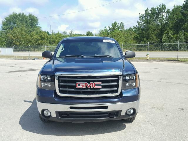 1GTHC29K57E603209 - 2007 GMC SIERRA C25 BLUE photo 9