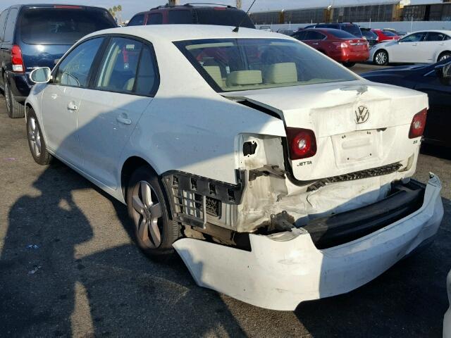 3VWJZ71K98M124678 - 2008 VOLKSWAGEN JETTA S WHITE photo 3