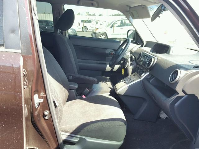 JTLKE50E381007988 - 2008 TOYOTA SCION XB Bordo foto 5