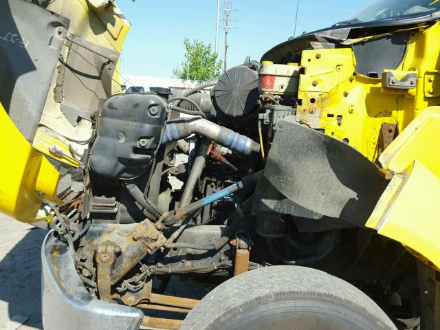 3FRNF65B67V467624 - 2007 FORD F650 SUPER YELLOW photo 7