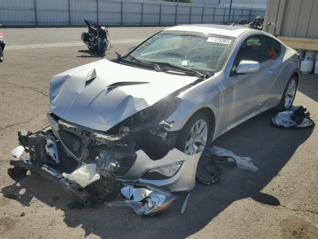 KMHHU6KJ2DU088947 - 2013 HYUNDAI GENESIS CO SILVER photo 2