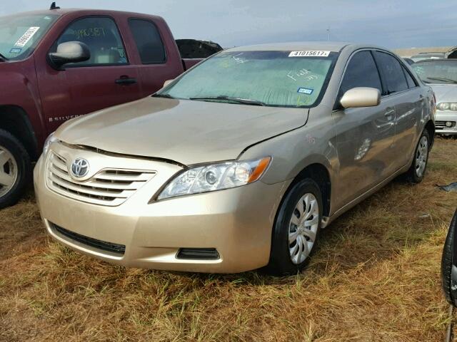 4T4BE46K49R058775 - 2009 TOYOTA CAMRY BASE GOLD photo 2