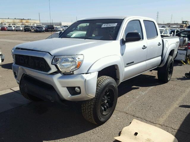 5TFLU4EN5DX057188 - 2013 TOYOTA TACOMA DOU SILVER photo 2