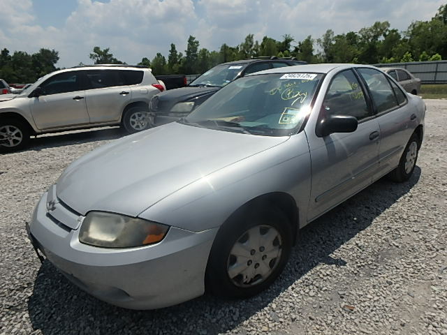 1G1JC52F757175797 - 2005 CHEVROLET CAVALIER SILVER photo 2