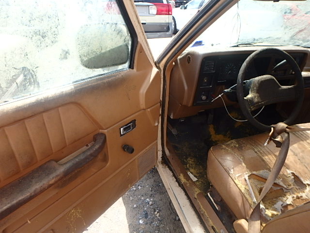 1B7HL26Y2NS597702 - 1992 DODGE DAKOTA MAROON photo 9