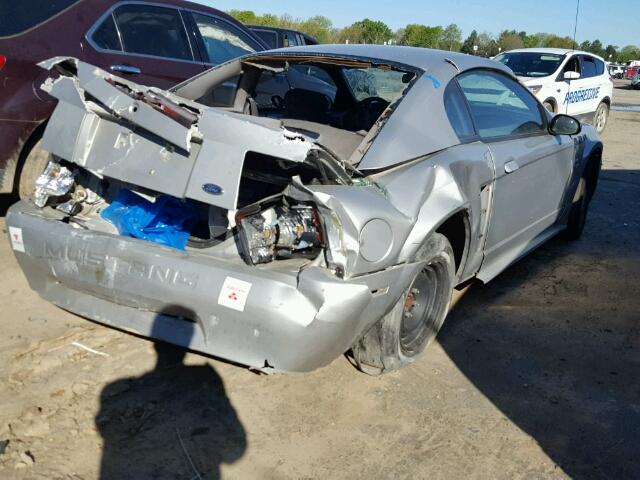 1FAFP40452F167220 - 2002 FORD MUSTANG SILVER photo 4