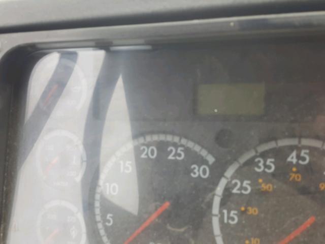 1FVABPCS73HK51659 - 2003 FREIGHTLINER MEDIUM CON RED photo 8