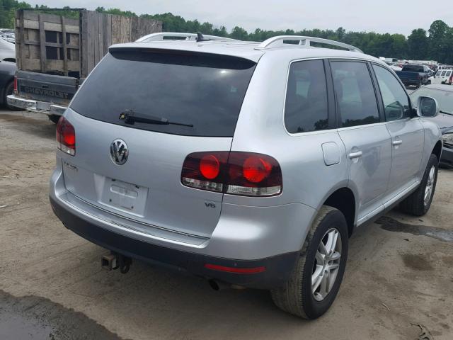 WVGBE77L98D002977 - 2008 VOLKSWAGEN TOUAREG 2 SILVER photo 4