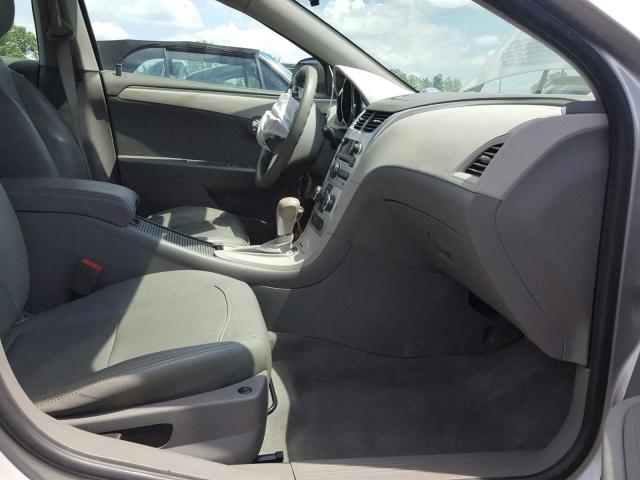 1G1ZB5E11BF307296 - 2011 CHEVROLET MALIBU LS ვერცხლისფერი ფოტო 5