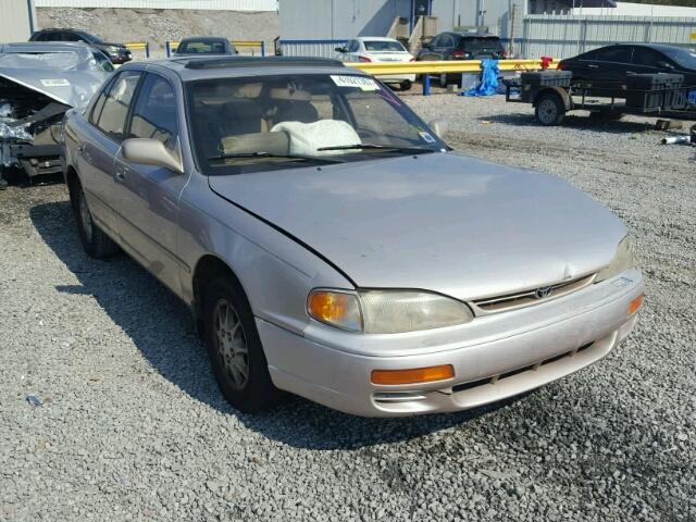 4T1SK13EXSU565671 - 1995 TOYOTA CAMRY XLE SILVER photo 1