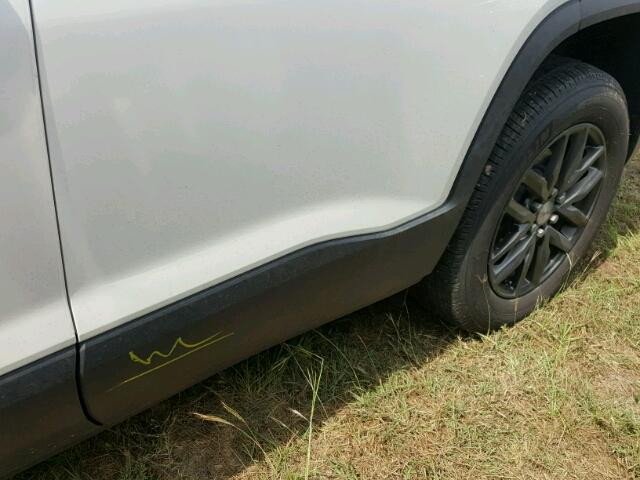 1GKKNMLSXHZ115005 - 2017 GMC ACADIA SLT თეთრი ფოტო 9