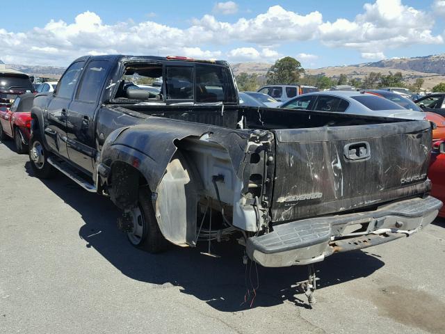 1GCJK33225F884704 - 2005 CHEVROLET SILVERADO BLACK photo 3