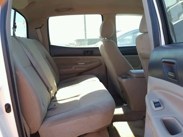 5TEJU62N95Z029248 - 2005 TOYOTA TACOMA WHITE photo 6