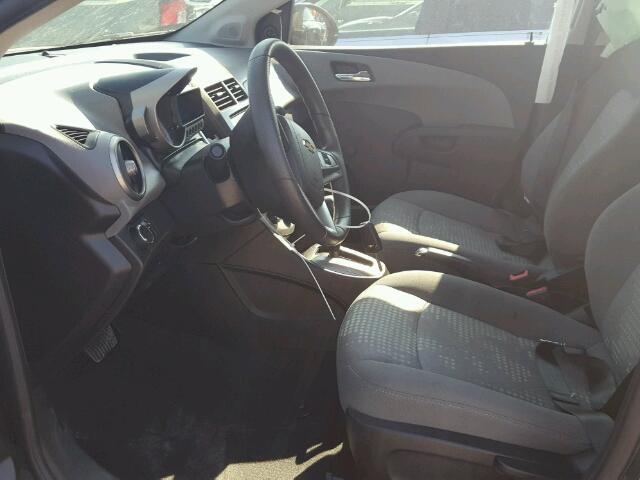 1G1JA5SH5E4167397 - 2014 CHEVROLET SONIC LS 黑色 照片 5