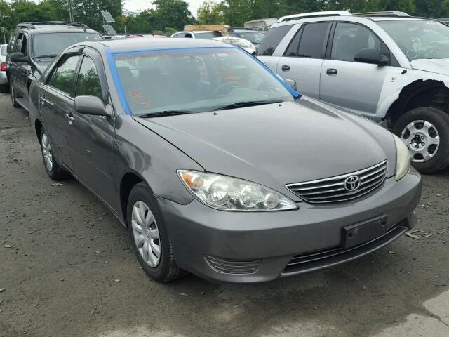 4T1BE32K25U542240 - 2005 TOYOTA CAMRY LE GRAY photo 1