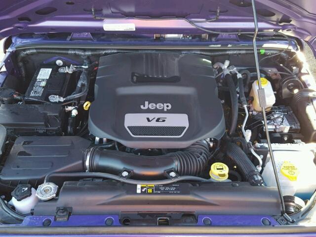 1C4BJWDGXHL644955 - 2017 JEEP WRANGLER U PURPLE photo 7