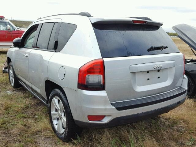 1C4NJCBBXDD235121 - 2013 JEEP COMPASS SP SILVER photo 3