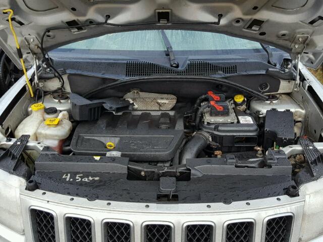 1C4NJCBBXDD235121 - 2013 JEEP COMPASS SP SILVER photo 7