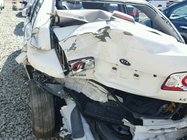 KNAGE123575127964 - 2007 KIA OPTIMA WHITE photo 9