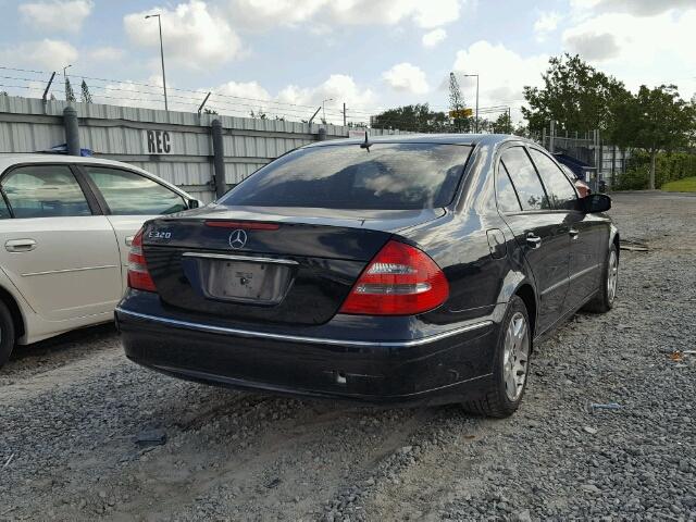 WDBUF65J43A273346 - 2003 MERCEDES-BENZ E 320 BLACK photo 4