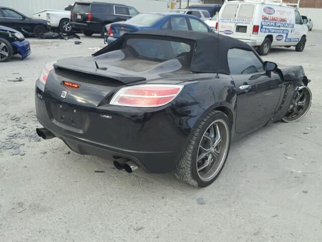 1G8MG35X88Y100780 - 2008 SATURN SKY BLACK photo 4