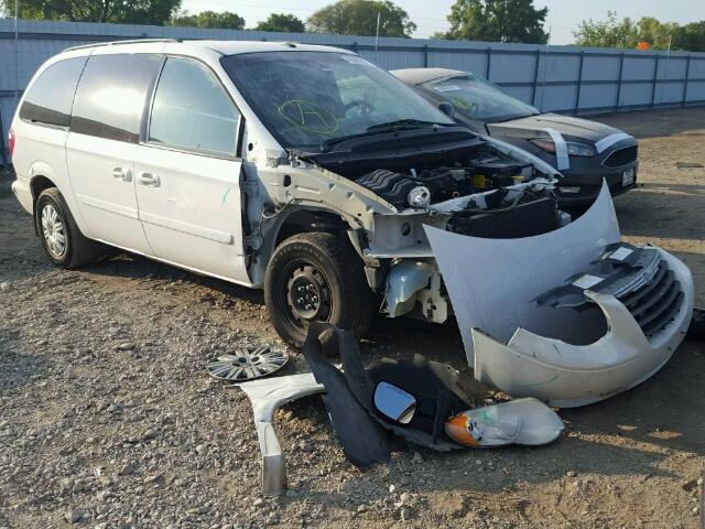 1A4GP44R76B752201 - 2006 CHRYSLER TOWN & COU WHITE photo 1