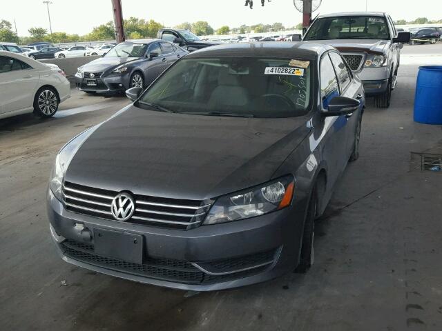 1VWAH7A31CC095649 - 2012 VOLKSWAGEN PASSAT GRAY photo 2