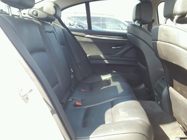 WBAXH5C53CDW05636 - 2012 BMW 528 XI WHITE photo 6