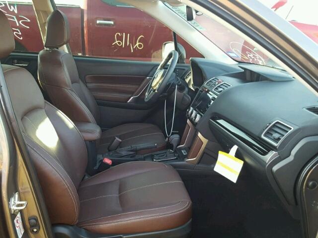 JF2SJGWC8HH545152 - 2017 SUBARU FORESTER 2 BROWN photo 5