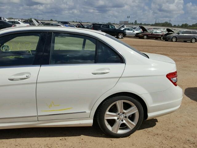 WDDGF5EB2AR099119 - 2010 MERCEDES-BENZ C WHITE photo 9