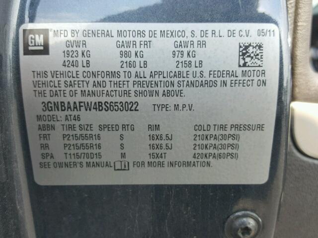 3GNBAAFW4BS653022 - 2011 CHEVROLET HHR LS GRAY photo 10