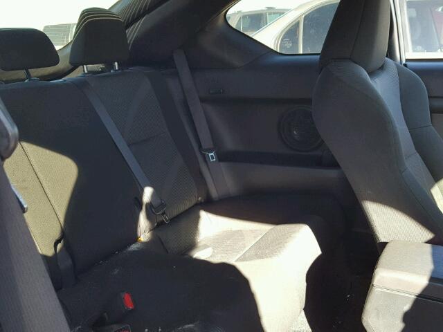 JTKJF5C70D3047356 - 2013 TOYOTA SCION TC 白色 照片 6