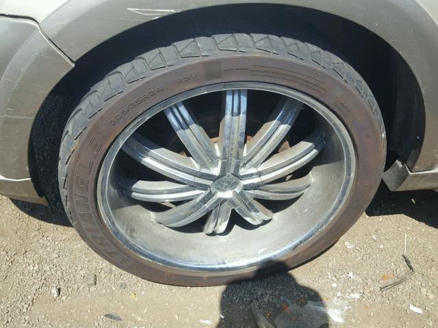 5LMFU28R04LJ23484 - 2004 LINCOLN NAVIGATOR TAN photo 9