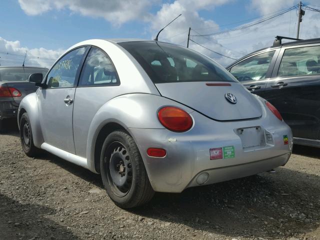 3VWCC21C9XM460979 - 1999 VOLKSWAGEN NEW BEETLE 银色 照片 3