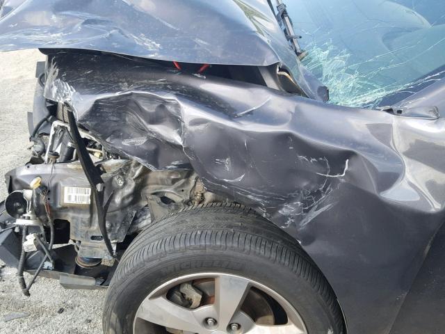 1G1ZC5EUXBF133316 - 2011 CHEVROLET MALIBU 1LT 灰色 照片 9