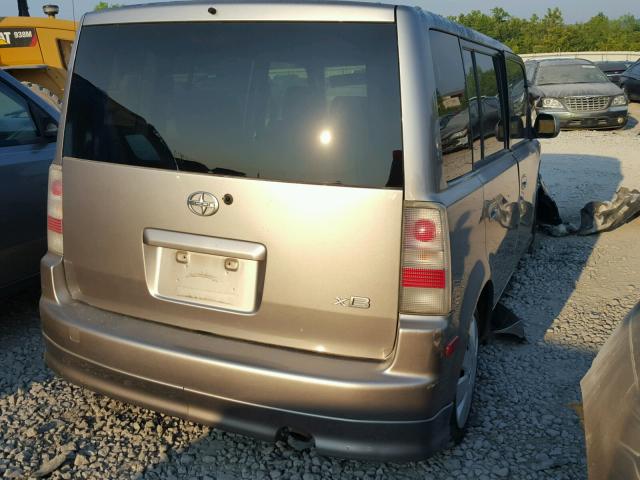 JTLKT324664076958 - 2006 TOYOTA SCION XB ნაცრისფერი ფოტო 4