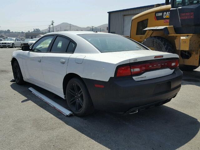 2B3CL3CG6BH606885 - 2011 DODGE CHARGER WHITE photo 3