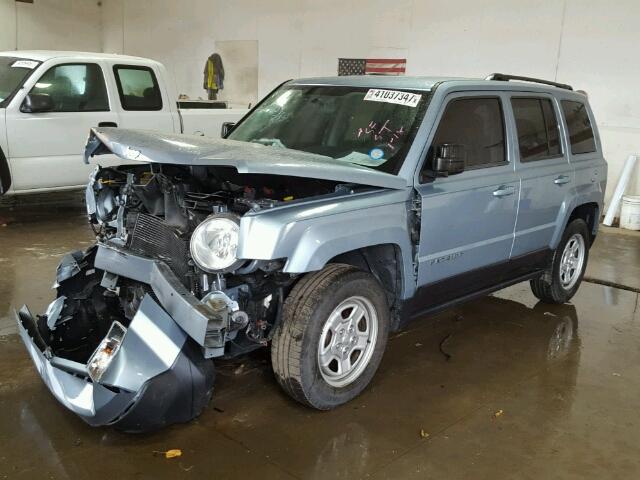 1C4NJPBA0DD272404 - 2013 JEEP PATRIOT SP BLUE photo 2