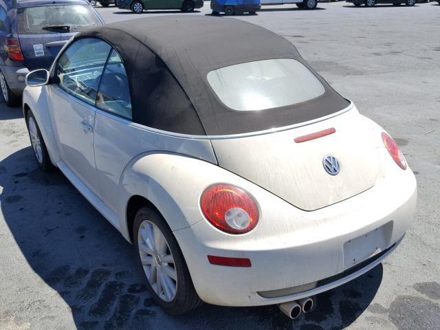 3VWRG3AL1AM008617 - 2010 VOLKSWAGEN NEW BEETLE 奶油色 照片 3