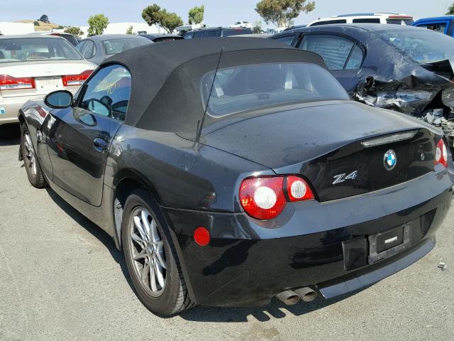 4USBT33515LR69797 - 2005 BMW Z4 2.5 BLACK photo 3