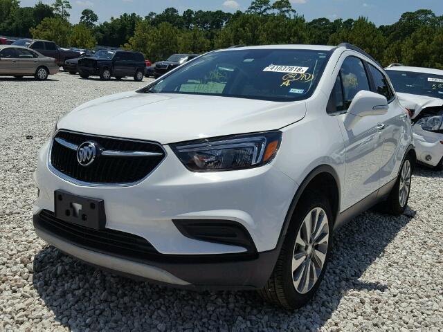 KL4CJASB2HB009985 - 2017 BUICK ENCORE PRE WHITE photo 2