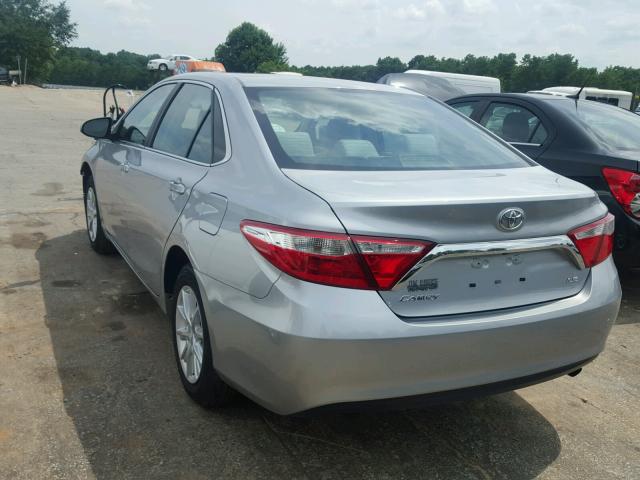 4T1BF1FK4FU096556 - 2015 TOYOTA CAMRY LE SILVER photo 3