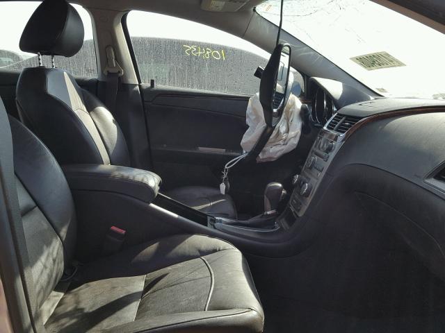 1G1ZE5E09CF316117 - 2012 CHEVROLET MALIBU LTZ 银色 照片 5