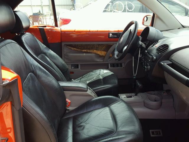 3VWCD31Y34M342405 - 2004 VOLKSWAGEN NEW BEETLE 橙色 照片 5