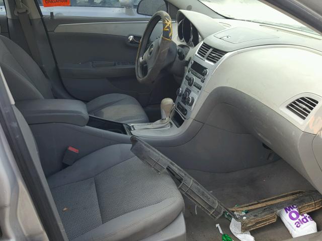 1G1ZA5E17BF102827 - 2011 CHEVROLET MALIBU LS ვერცხლისფერი ფოტო 5