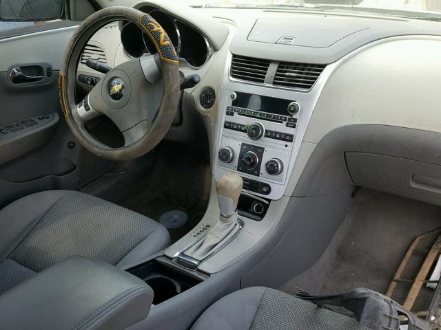 1G1ZA5E17BF102827 - 2011 CHEVROLET MALIBU LS ვერცხლისფერი ფოტო 9