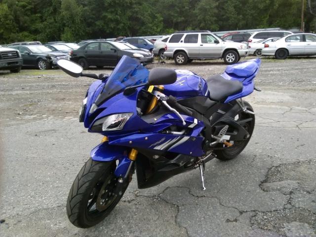 JYARJ12E76A008341 - 2006 YAMAHA YZFR6 L BLUE photo 2