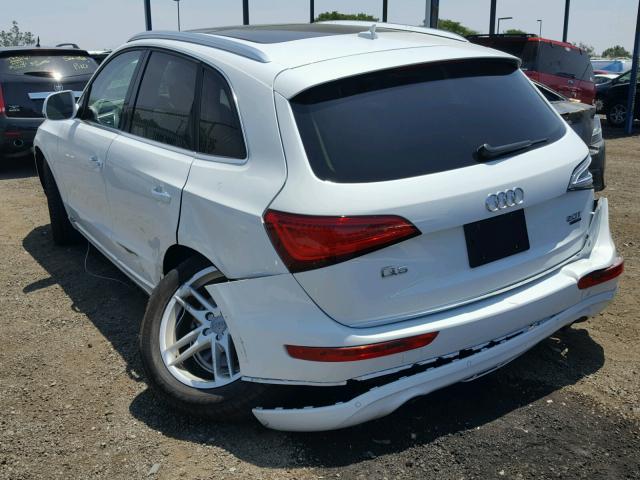 WA1L2AFP0HA024610 - 2017 AUDI Q5 PREMIUM WHITE photo 3